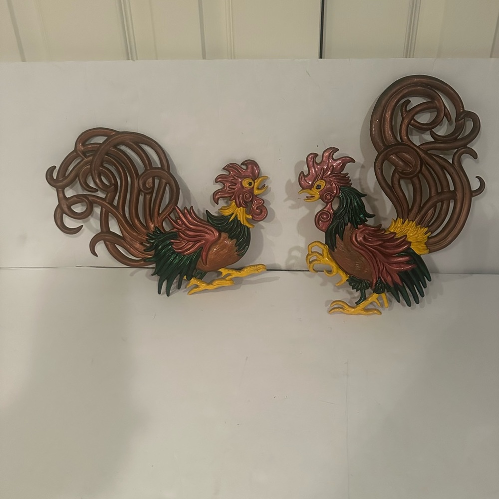 Vintage Rooster Vermany USA Cast Metal Multi-Colored Wall Plaques